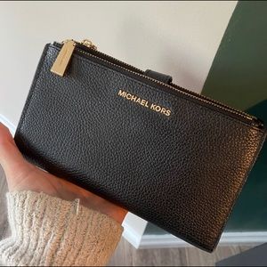 Micheal Kors Smartphone Wallet